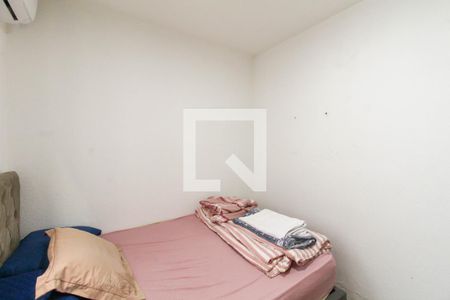 Quarto 2 de apartamento para alugar com 2 quartos, 42m² em Rio Branco, Canoas