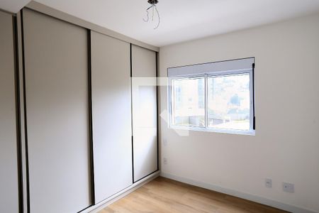Suíte de apartamento para alugar com 2 quartos, 55m² em Santa Efigênia, Belo Horizonte