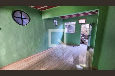 Sala Quarto de kitnet/studio para alugar com 1 quarto, 38m² em Irajá, Rio de Janeiro