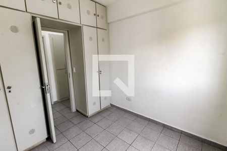 Quarto 1 de apartamento para alugar com 2 quartos, 73m² em Parque Santos Dumont, Taboão da Serra