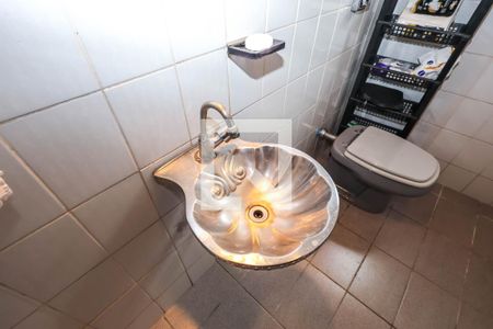 Lavabo de casa para alugar com 3 quartos, 200m² em Vila Gumercindo, São Paulo