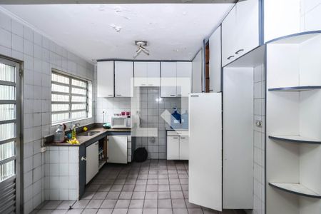 Cozinha de casa para alugar com 3 quartos, 200m² em Vila Gumercindo, São Paulo