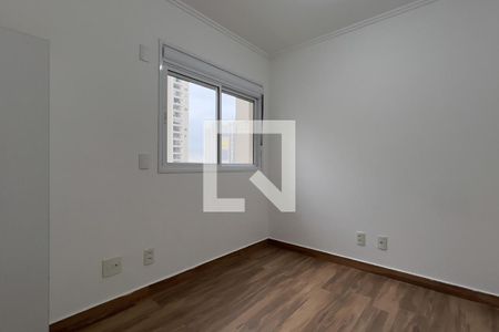 Quarto de apartamento para alugar com 2 quartos, 68m² em Jardim Flor da Montanha, Guarulhos