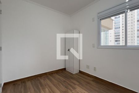 Quarto de apartamento para alugar com 2 quartos, 68m² em Jardim Flor da Montanha, Guarulhos