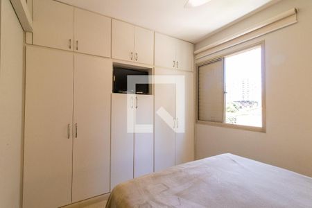 Suite de apartamento à venda com 3 quartos, 92m² em Cambuí, Campinas