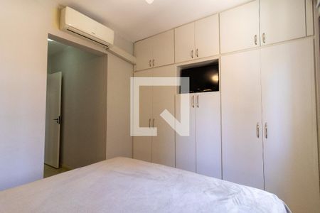 Suite de apartamento à venda com 3 quartos, 92m² em Cambuí, Campinas