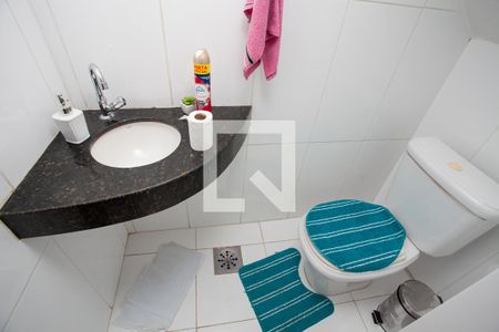 Lavabo de casa à venda com 3 quartos, 95m² em Vila Beneves, Contagem