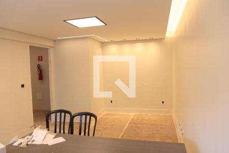 Casa para alugar com 5 quartos, 450m² em Setor Aeroporto, Goiânia