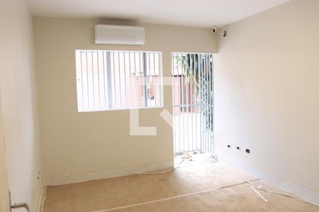 Casa para alugar com 5 quartos, 450m² em Setor Aeroporto, Goiânia