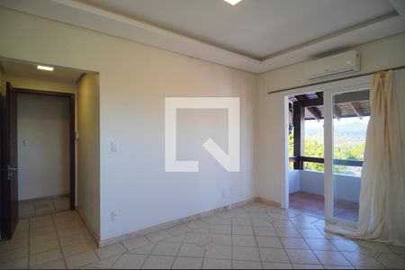 Suíte de casa à venda com 5 quartos, 304m² em Primavera, Novo Hamburgo