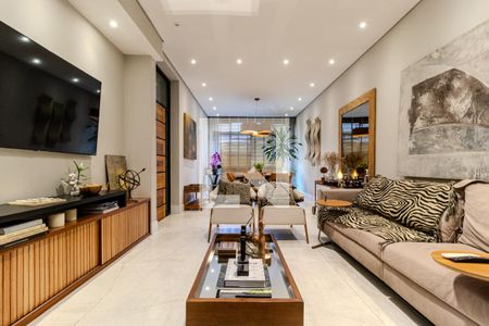 Sala de apartamento para alugar com 3 quartos, 125m² em Higienópolis, São Paulo