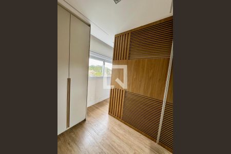 Closet da suíte 1 de apartamento à venda com 3 quartos, 116m² em Umuarama, Osasco