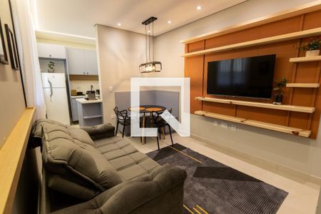 Sala de apartamento para alugar com 1 quarto, 40m² em Vila Regente Feijó, São Paulo