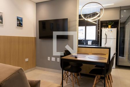 Sala de apartamento para alugar com 1 quarto, 38m² em Vila Regente Feijó, São Paulo