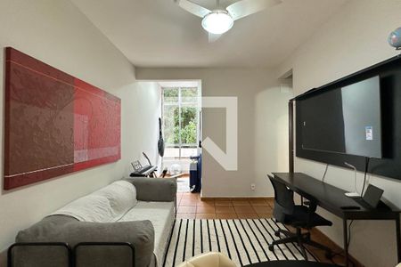 Sala de apartamento para alugar com 2 quartos, 50m² em Leme, Rio de Janeiro