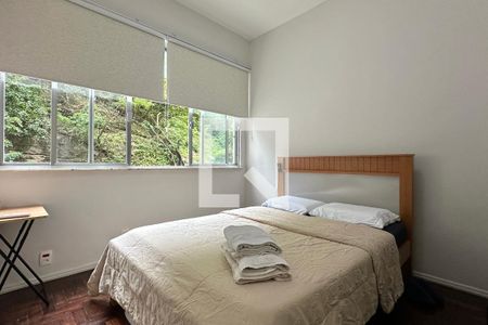 Quarto 01 de apartamento para alugar com 2 quartos, 50m² em Leme, Rio de Janeiro