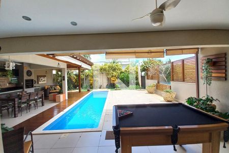 Vista da Sala de Jantar de casa à venda com 4 quartos, 313m² em Swiss Park, Campinas