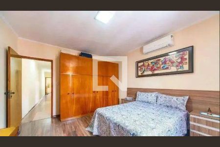 Casa à venda com 3 quartos, 248m² em Vila Valparaíso, Santo André