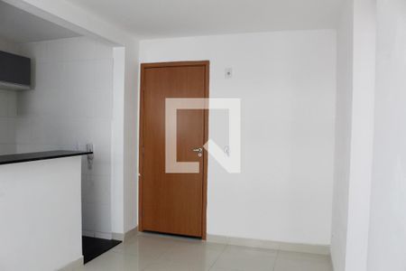 Sala de apartamento para alugar com 2 quartos, 48m² em Taquara, Rio de Janeiro