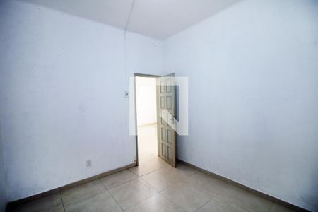 Quarto 2 de casa à venda com 2 quartos, 70m² em Brás de Pina, Rio de Janeiro