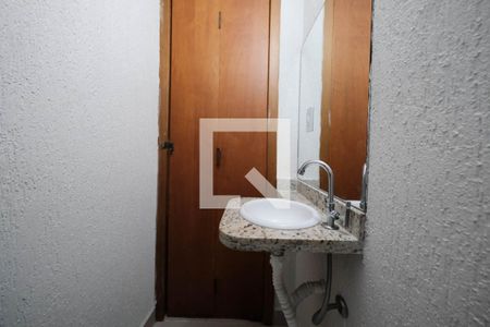 Lavabo de casa de condomínio à venda com 2 quartos, 70m² em Vila Pierina, São Paulo