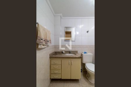 Banheiro de apartamento à venda com 1 quarto, 56m² em Vila Romana, São Paulo