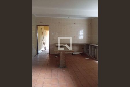 Casa à venda com 4 quartos, 125m² em Jardim Cotiana, São Paulo