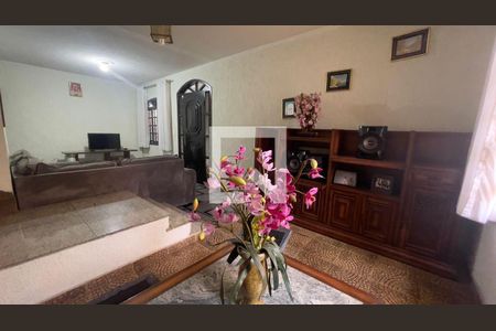 Casa à venda com 3 quartos, 297m² em Jardim Penha, São Paulo