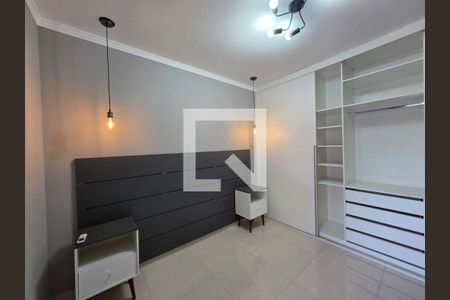 Casa à venda com 2 quartos, 75m² em Parque Cisper, São Paulo