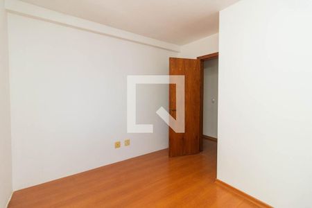 Quarto 1 de apartamento à venda com 2 quartos, 58m² em Cristal, Porto Alegre