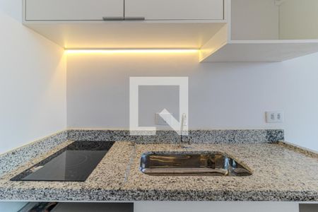 Sala/Cozinha de apartamento para alugar com 1 quarto, 46m² em República, São Paulo