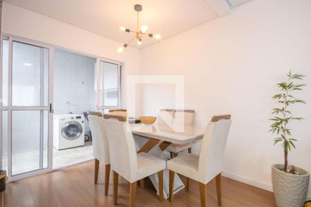 Sala de casa à venda com 3 quartos, 140m² em Santo Antônio, Osasco