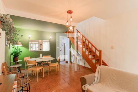 Sala de casa para alugar com 2 quartos, 94m² em Chácara Santo Antônio (zona Sul), São Paulo