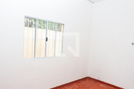 Quarto 2 de casa para alugar com 2 quartos, 120m² em Cupecê, São Paulo