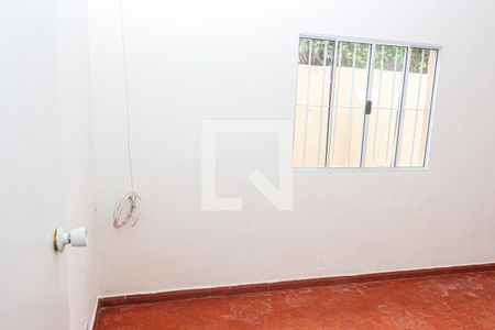 Quarto 2 de casa para alugar com 2 quartos, 120m² em Cupecê, São Paulo