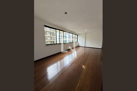 Apartamento à venda com 4 quartos, 350m² em Ingá, Niterói