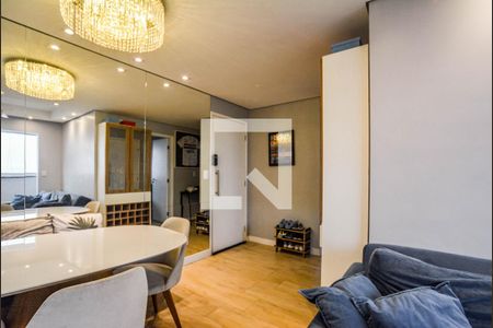 Sala de apartamento à venda com 2 quartos, 50m² em Vila Floresta, Santo André