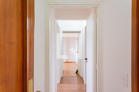 Corredor de apartamento para alugar com 4 quartos, 110m² em Perdizes, São Paulo