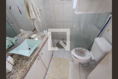 Banheiro Social de casa à venda com 2 quartos, 123m² em Gardênia Azul, Rio de Janeiro