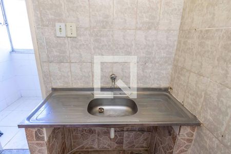 Cozinha de kitnet/studio para alugar com 1 quarto, 22m² em Brás de Pina, Rio de Janeiro