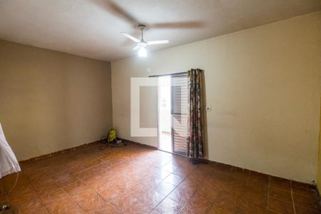 Quarto 1 de casa para alugar com 2 quartos, 100m² em Vila da Oportunidade, Carapicuíba