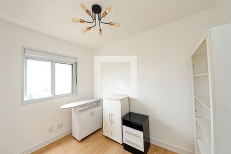 Quarto 1 de apartamento para alugar com 2 quartos, 58m² em Vila Ema, São Paulo