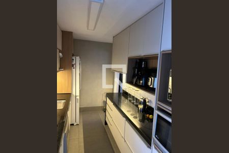 Cozinha de apartamento à venda com 3 quartos, 105m² em Santa Lúcia, Belo Horizonte