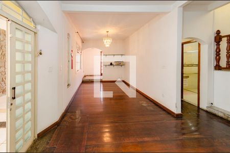 Sala de casa à venda com 5 quartos, 345m² em Coração Eucarístico, Belo Horizonte