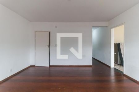 Sala de casa para alugar com 3 quartos, 250m² em Jardim Rodeio, Mogi das Cruzes