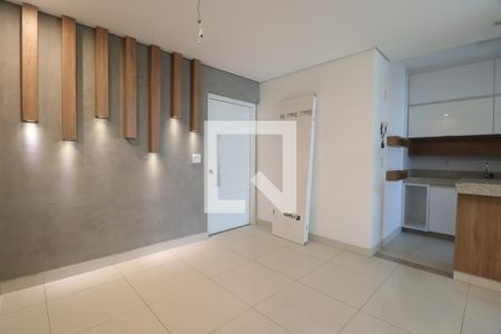 Sala de apartamento para alugar com 2 quartos, 74m² em Santa Mônica, Uberlândia