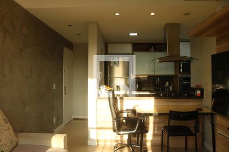 Sala de apartamento à venda com 2 quartos, 48m² em Vila Anastácio, São Paulo