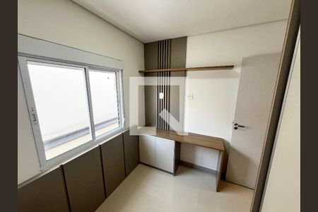 Quarto 1 de casa de condomínio para alugar com 3 quartos, 192m² em Jardim Santa Ines, São Paulo