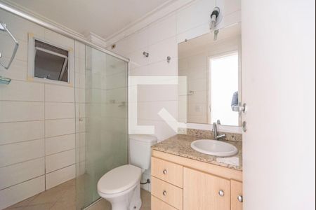 Banheiro  de apartamento para alugar com 1 quarto, 47m² em Campestre, Santo André