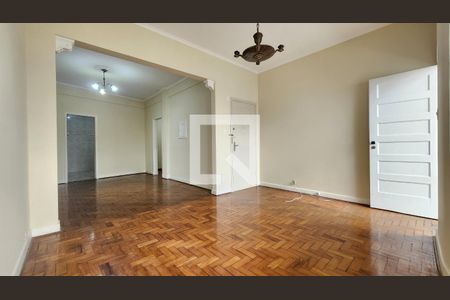 Sala de apartamento para alugar com 3 quartos, 147m² em Gonzaga, Santos